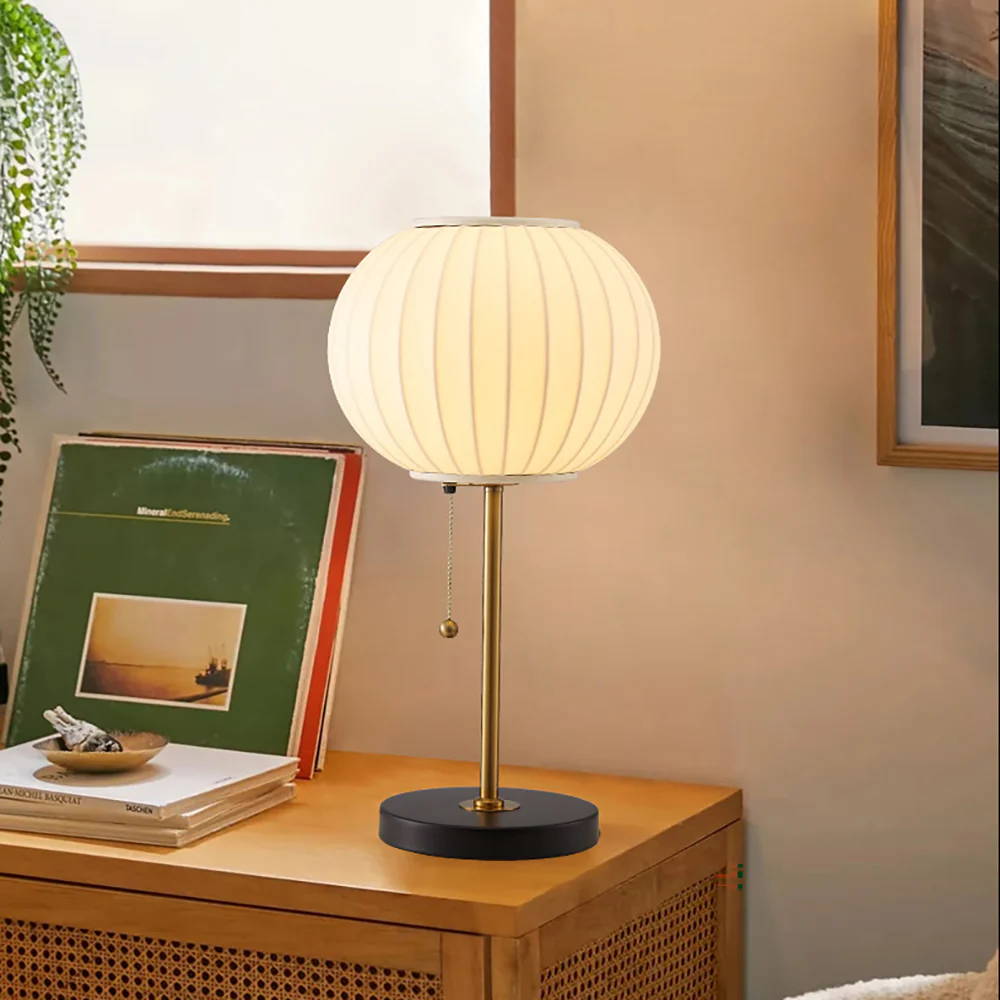 Classic Silk White Bedroom Bedside Table Lamp - Image 3