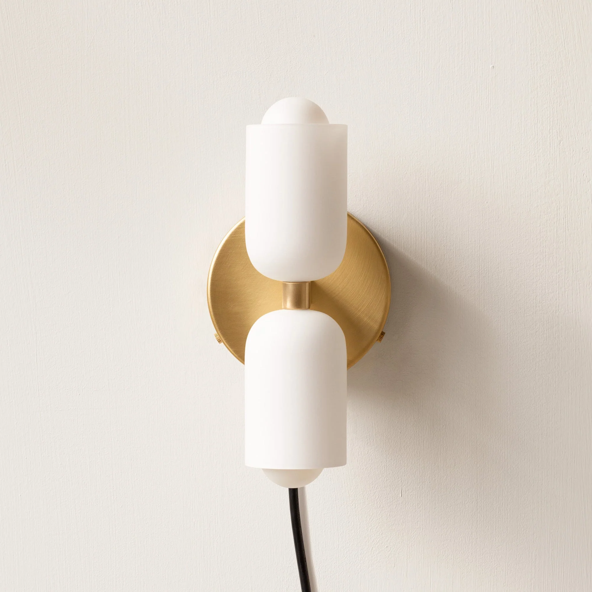 Modern Creamy Double Heads Wall Sconce - Image 4