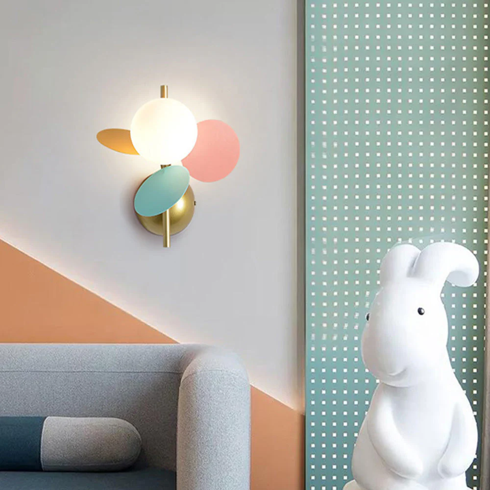 Creative Macaron Multi-Leaves Wall Lamp - Image 5