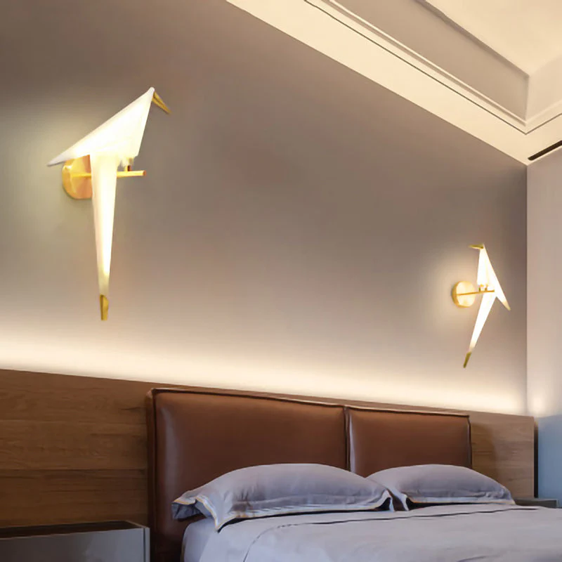 Creative Stylish Golden Bird Wall Light - Image 6