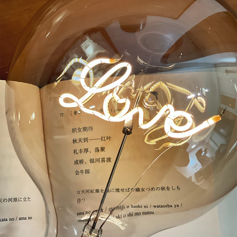 Cute Pink & White Cat Pattern Table Lamp - Image 13