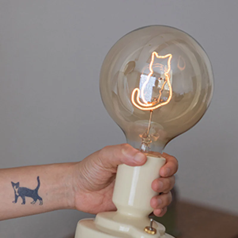 Cute Pink & White Cat Pattern Table Lamp - Image 4