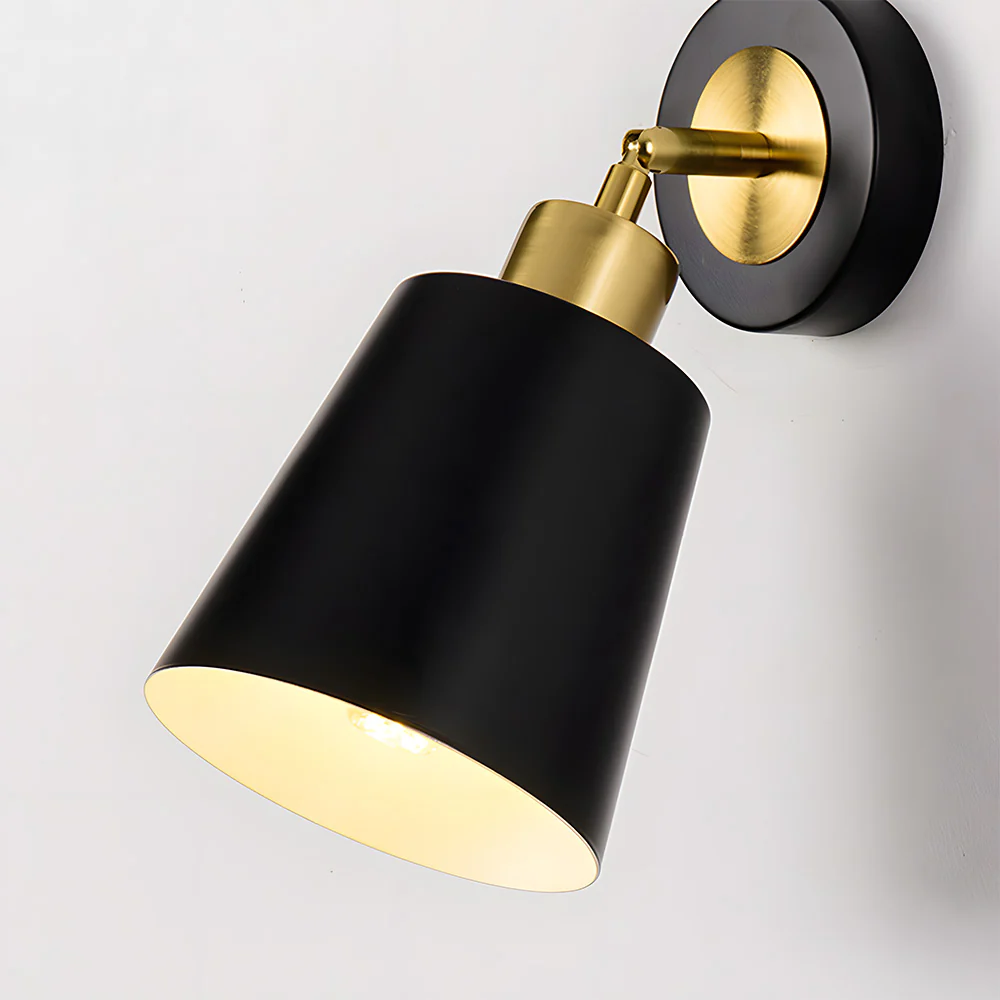 Light Luxury Simple Modern Bedroom Wall Light - Image 4