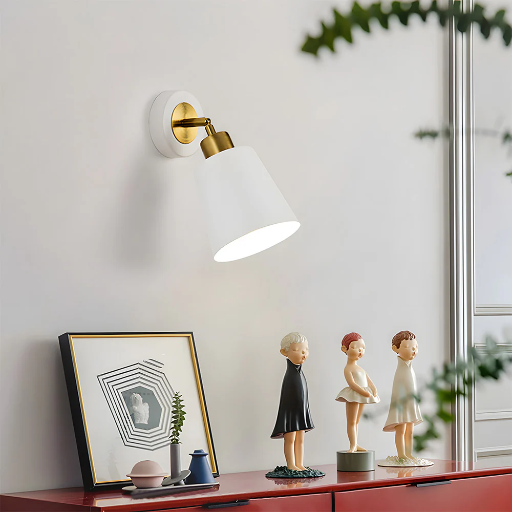 Light Luxury Simple Modern Bedroom Wall Light - Image 9