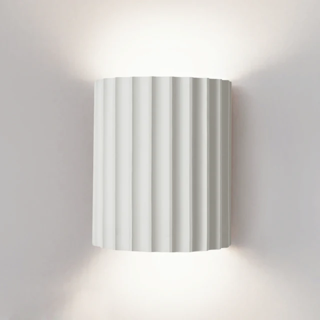 Modern Half-Circle Resin Wall Sconce For Living Room - Image 17
