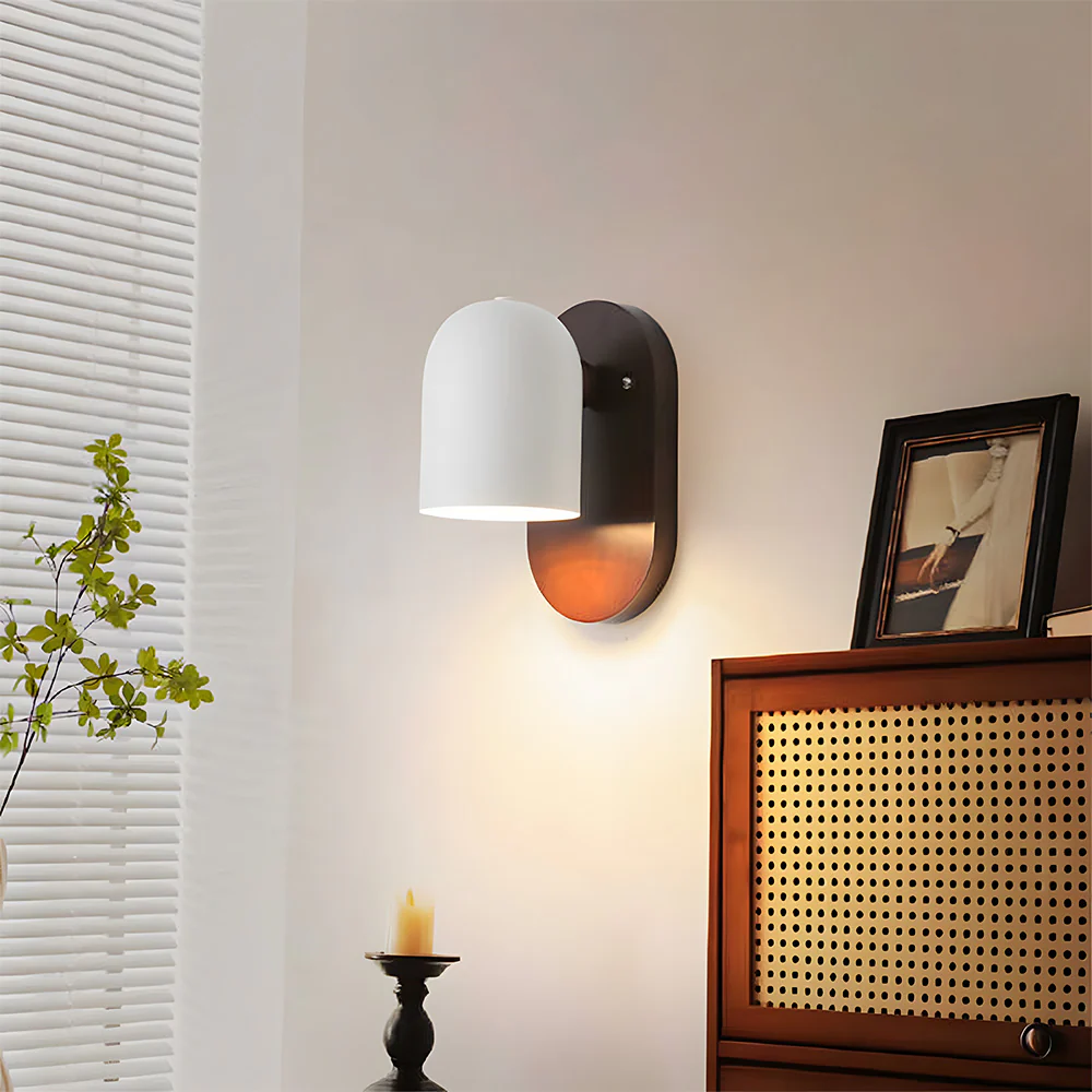 Modern Minimalist Solid Wood Personality Wall Light