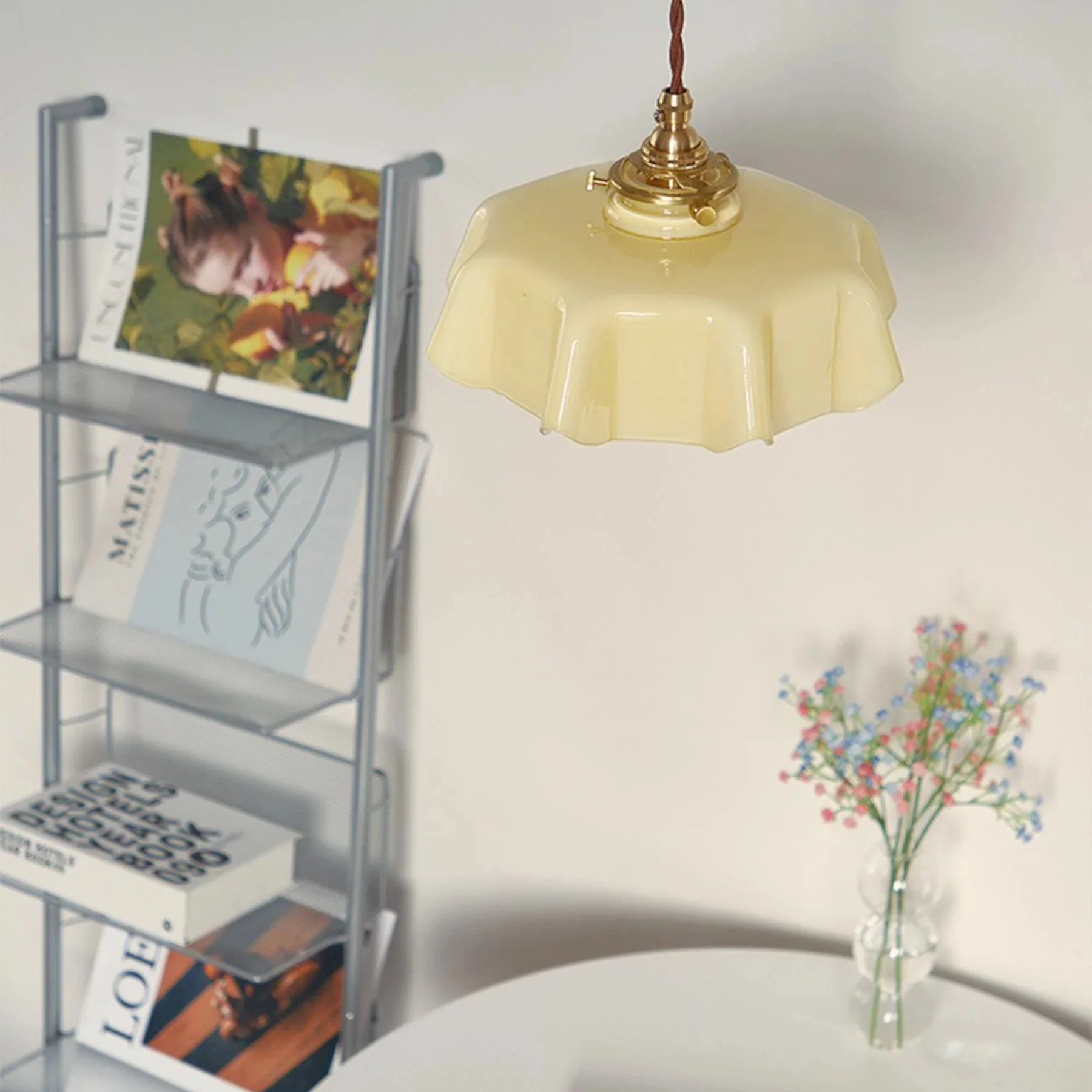 Modern Romantic Small Glass Ribbon Edge Pendant Light For Living Room - Image 17