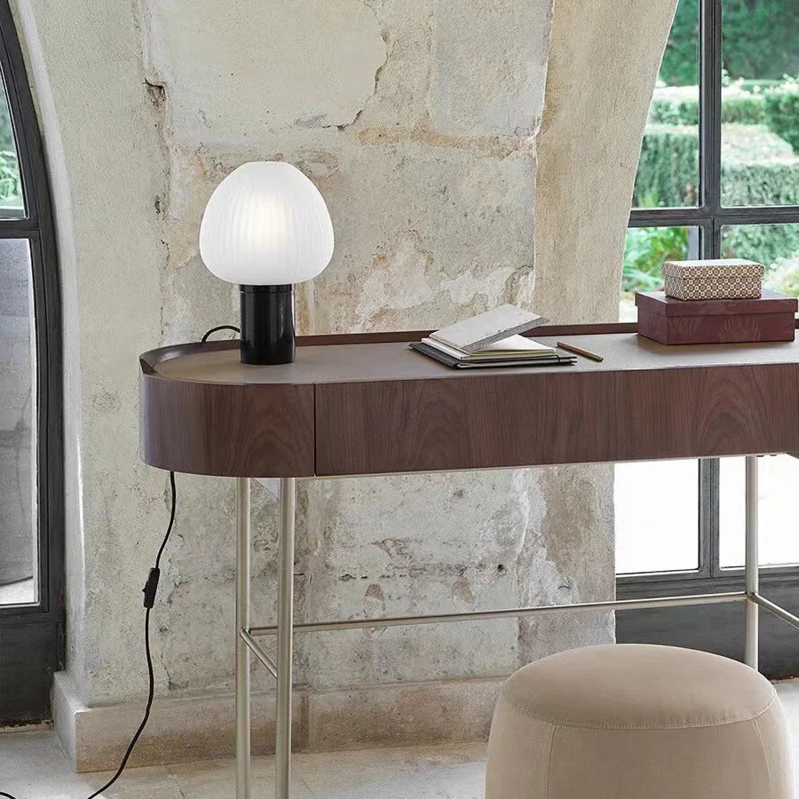 Nordic Light Luxury Simple Bedroom Table Lamp - Image 4