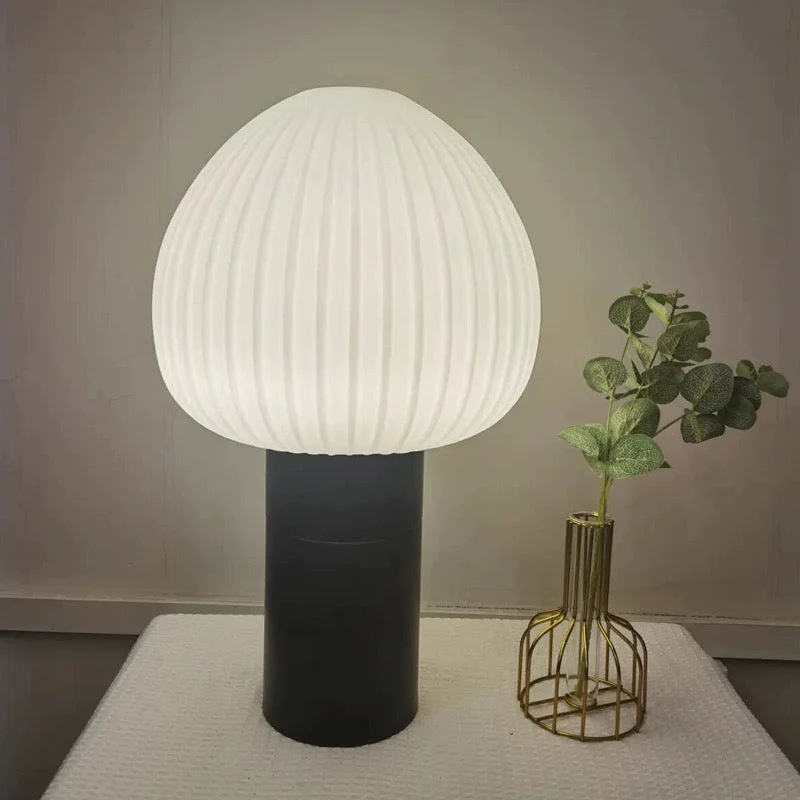 Nordic Light Luxury Simple Bedroom Table Lamp - Image 5