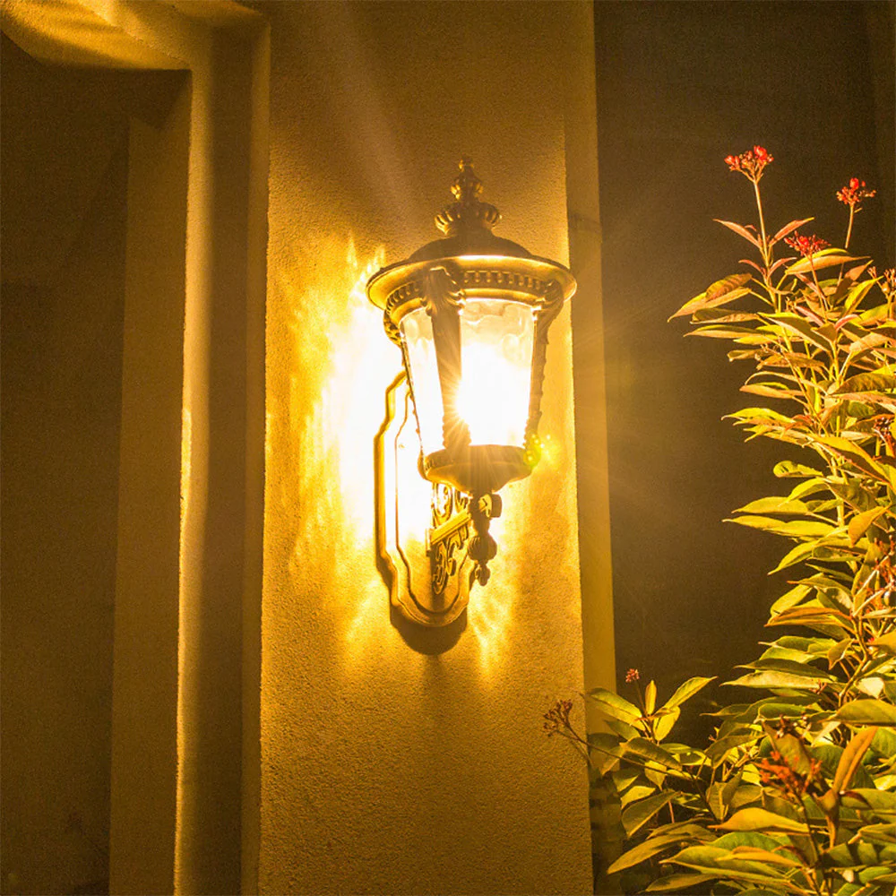Retro Bronze Mid-Century Classic Wall Light - Image 3