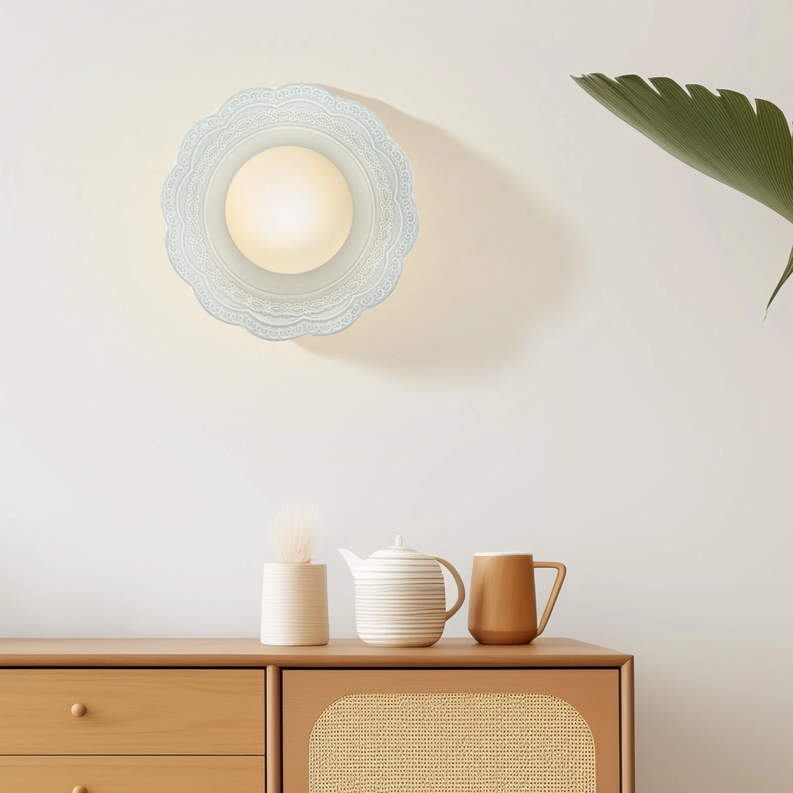 Retro Flower Petal Ceramic Wall Light - Image 17