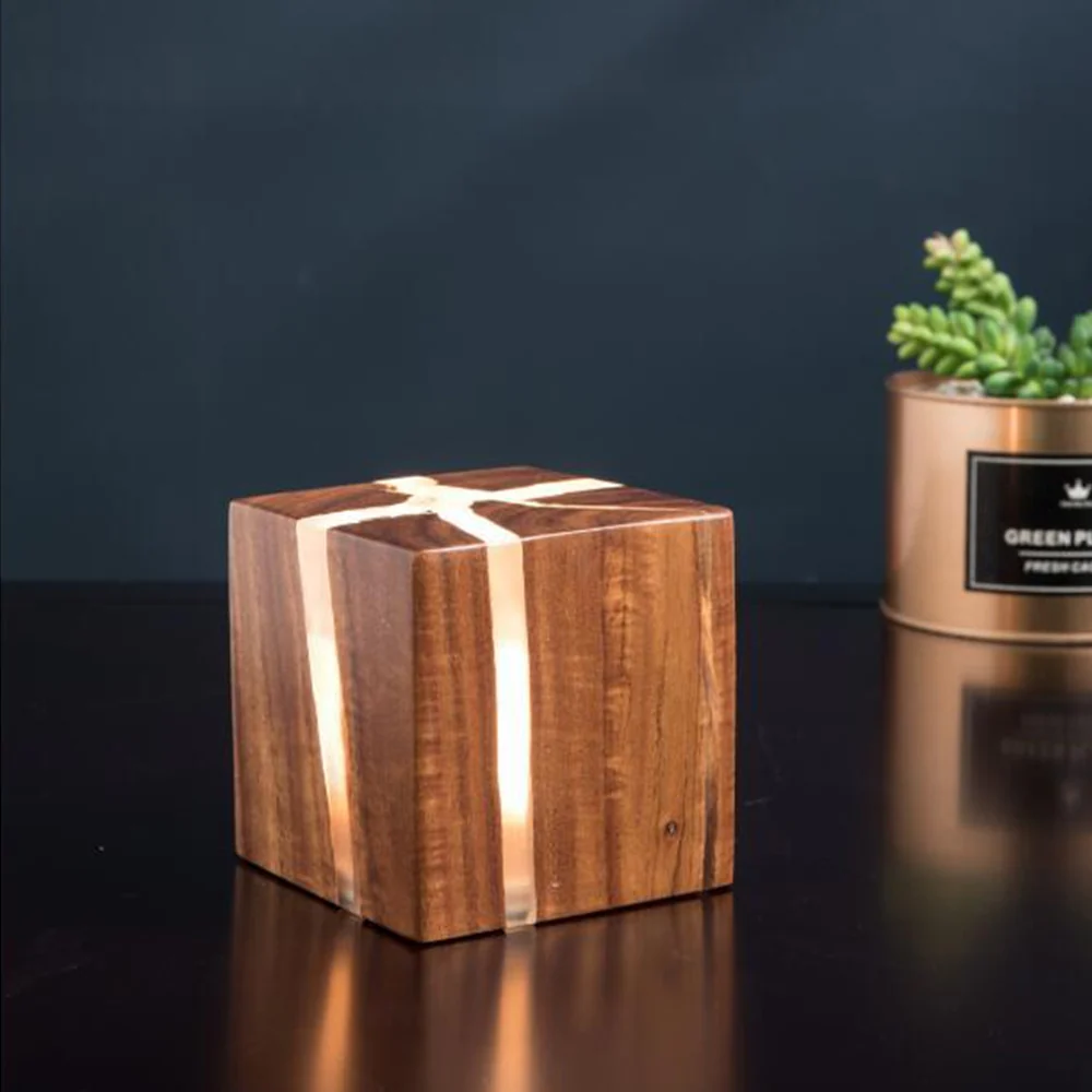Solid Wood Art Crackle Table Lamp - Image 2