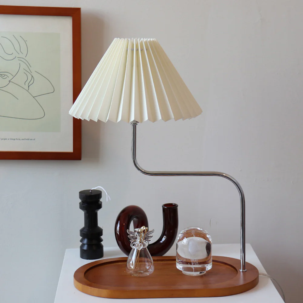 Solid Wood Retro Creative Pleated Table Lamp - Image 7