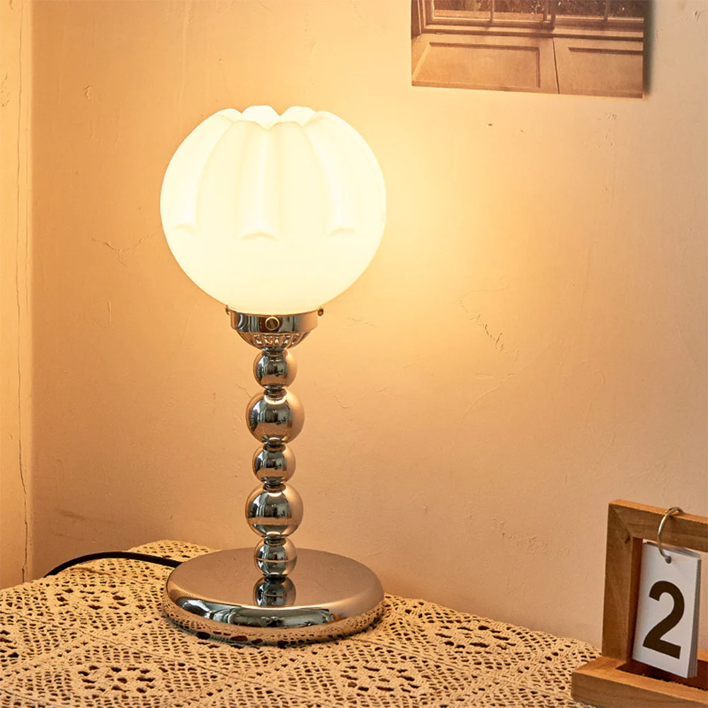 Vintage Bauhaus Glass Flower Shaped Table Lamp - Image 9