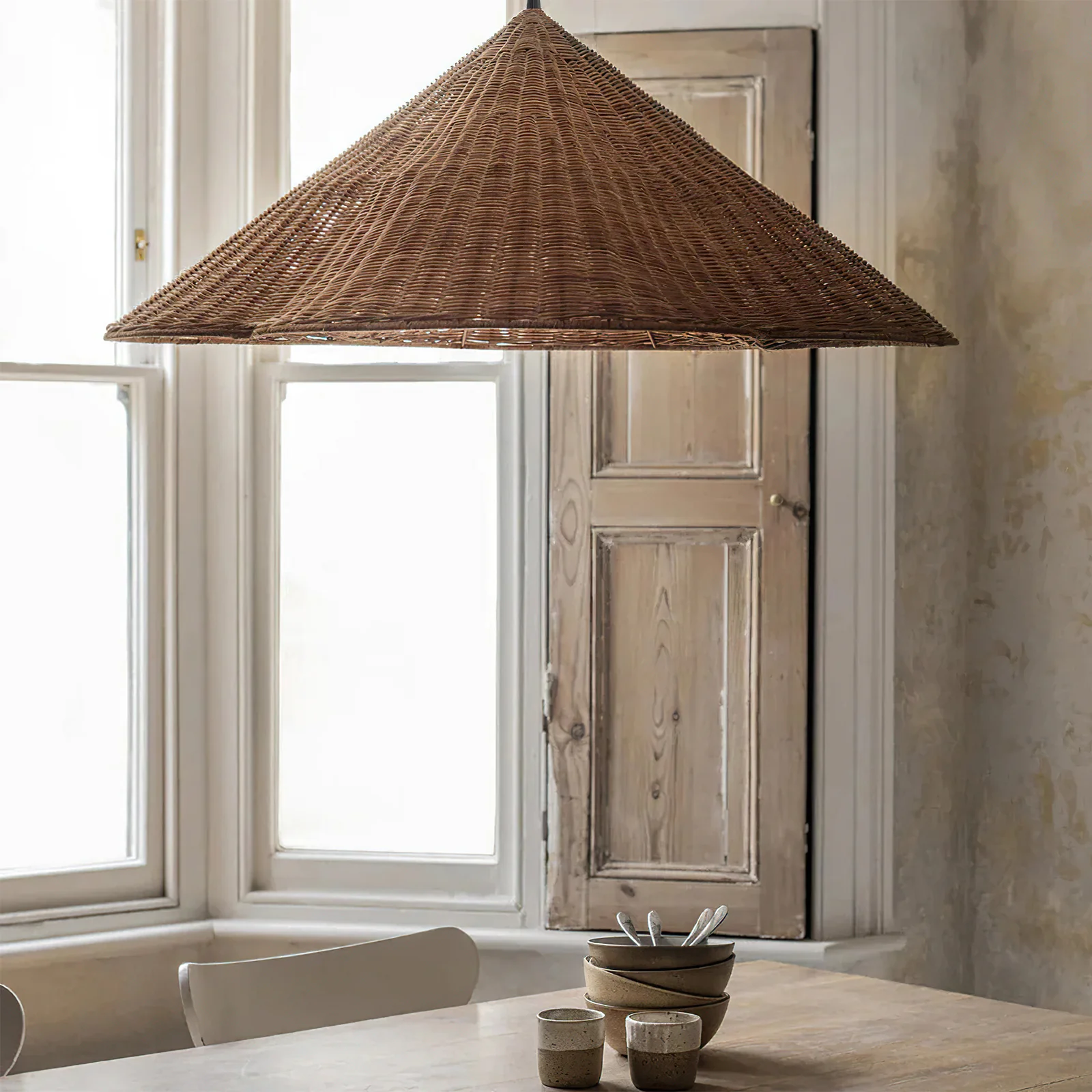 Vintage Scalloped Flower Woven Rattan Pendant Light For Living Room - Image 4